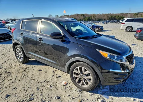 2016 Kia Sportage Lx z USA, uszkodzony, nr VIN KNDPB3AC6G7869500